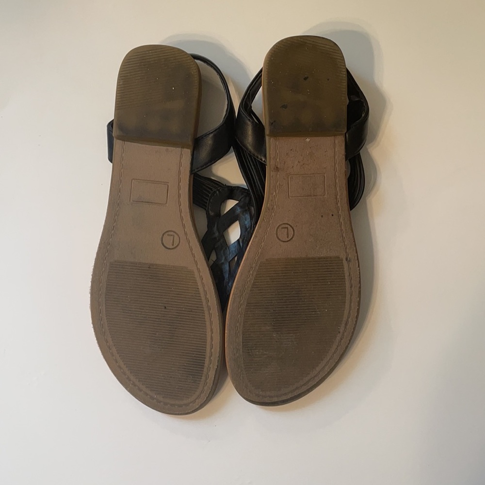Sandals - Picture 5 of 5
